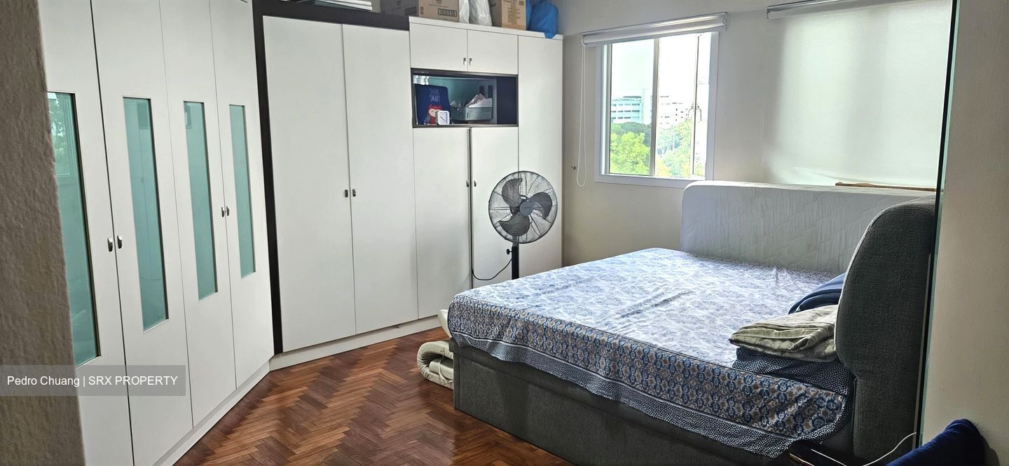 Melville Park (D18), Condominium #569621341